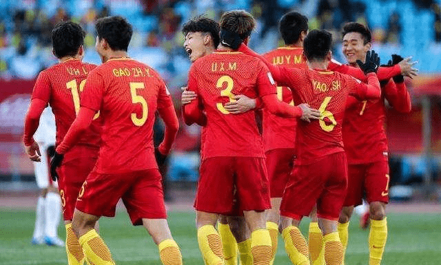 亚洲杯|陈戌源督战U23男足首秀，对阿联酋要打出士气：最好更衣室跳舞
