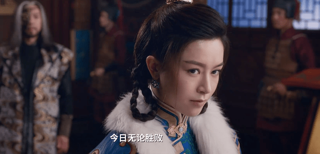 倚天屠龙记|王晶新倚天：屠龙刀像树根子，女演员网红脸，灭绝师太是颜值担当？？