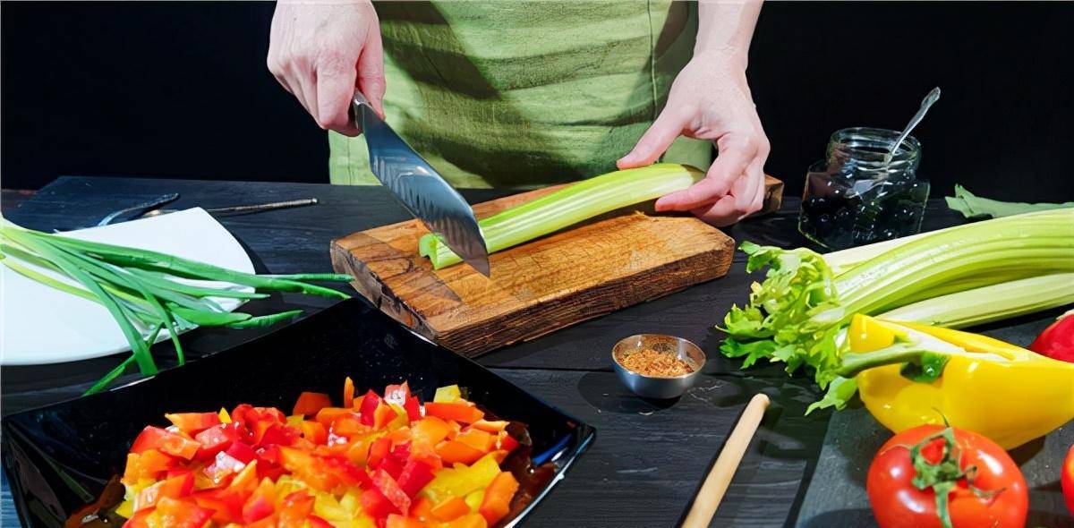 原创常说东西三不借借了家准败到底是哪三样东西不能随便借