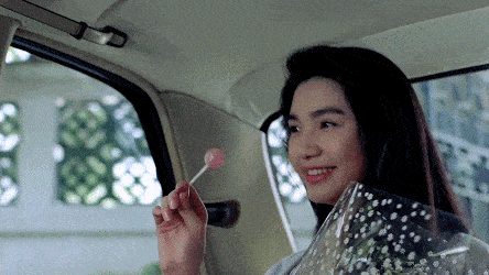 鼻梁梨形鼻却依然好看的女明星：邱天有清冷感，任敏被称作电影脸