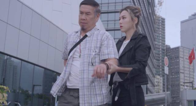 原生家庭|《港爱》陈子欣&amp;纪家希：她和他是同类，终生的敌人只有自己