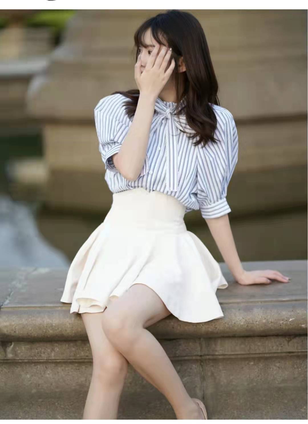 长袖衬衣怎么搭配下身好看