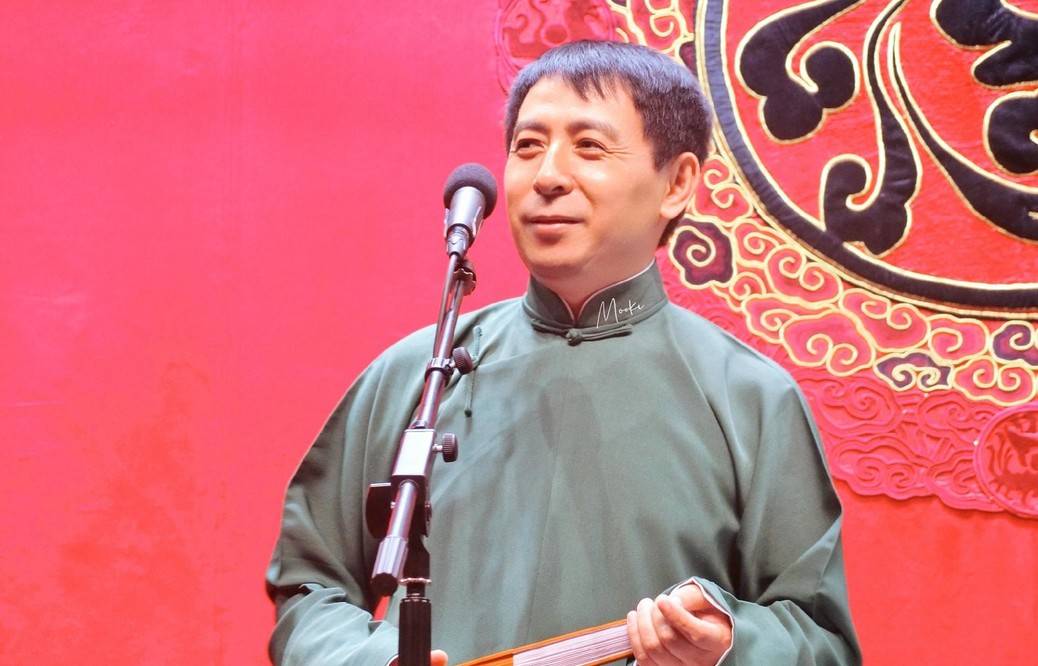 何云伟|三进三出德云社，栽赃搭档是内奸，赵云侠为何还能被郭德纲接纳？？