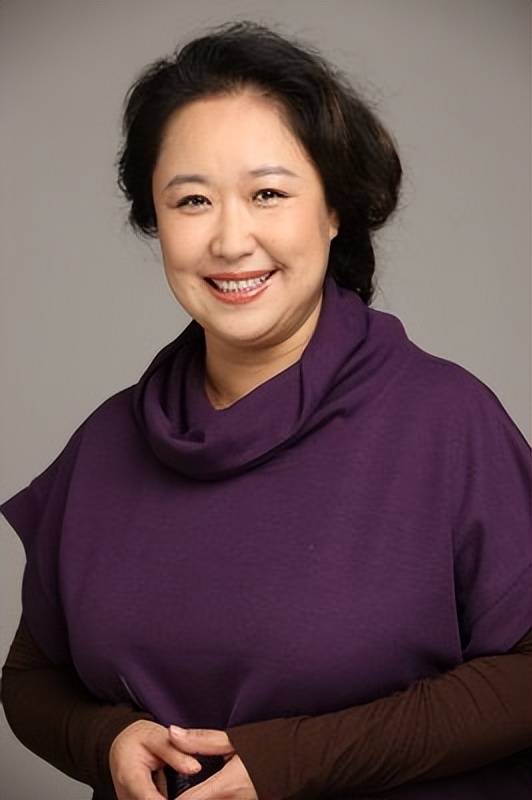 原创著名演员彭玉丈夫去世6年后两个女儿撮合她与亲姐夫再婚