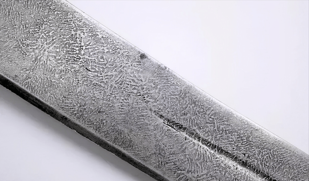 “金刚锥透玉，宾铁剑吹毛”：大马士革钢是如何传入中国的(图2)