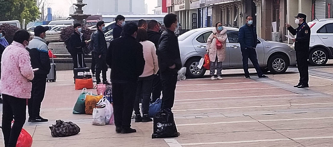 怀远县榴城镇行政执法中队: 防疫防控不放松,行政执法在行动