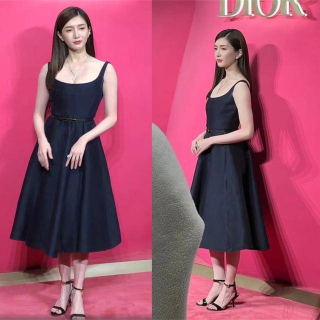品牌 区别待遇？欧美博主上身Dior新款，品牌大使杨采钰却穿2年前旧裙？？