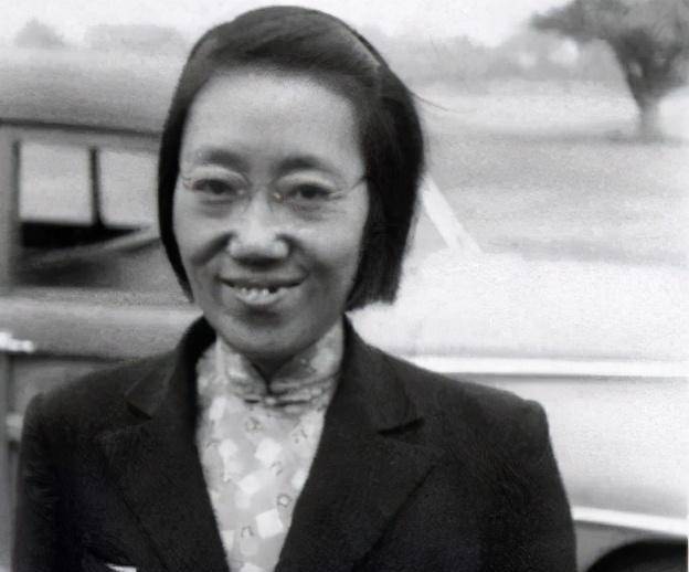 让中国拥有核武器的女科学家，为国隐姓埋名30年，她有多厉害？