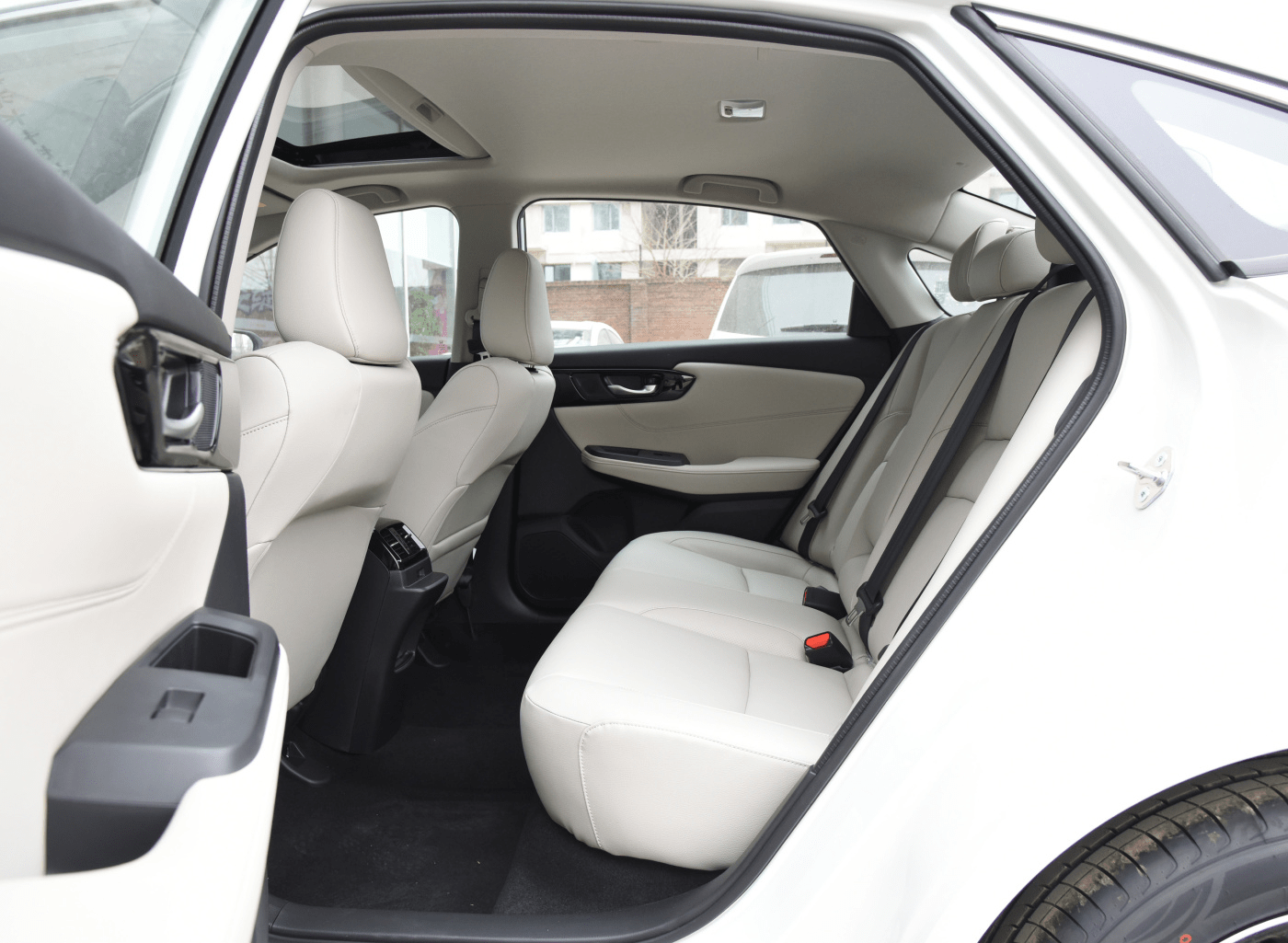 新款本田享域正式上市外观造型更精致内饰设计更科技