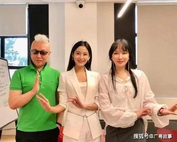 女神有种“整容”叫萨顶顶卸妆，神婆秒变女神，网友：早这样早红了！