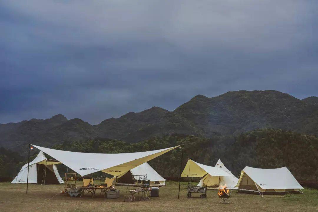 万安山露营小镇全面开营了春日露营好去处