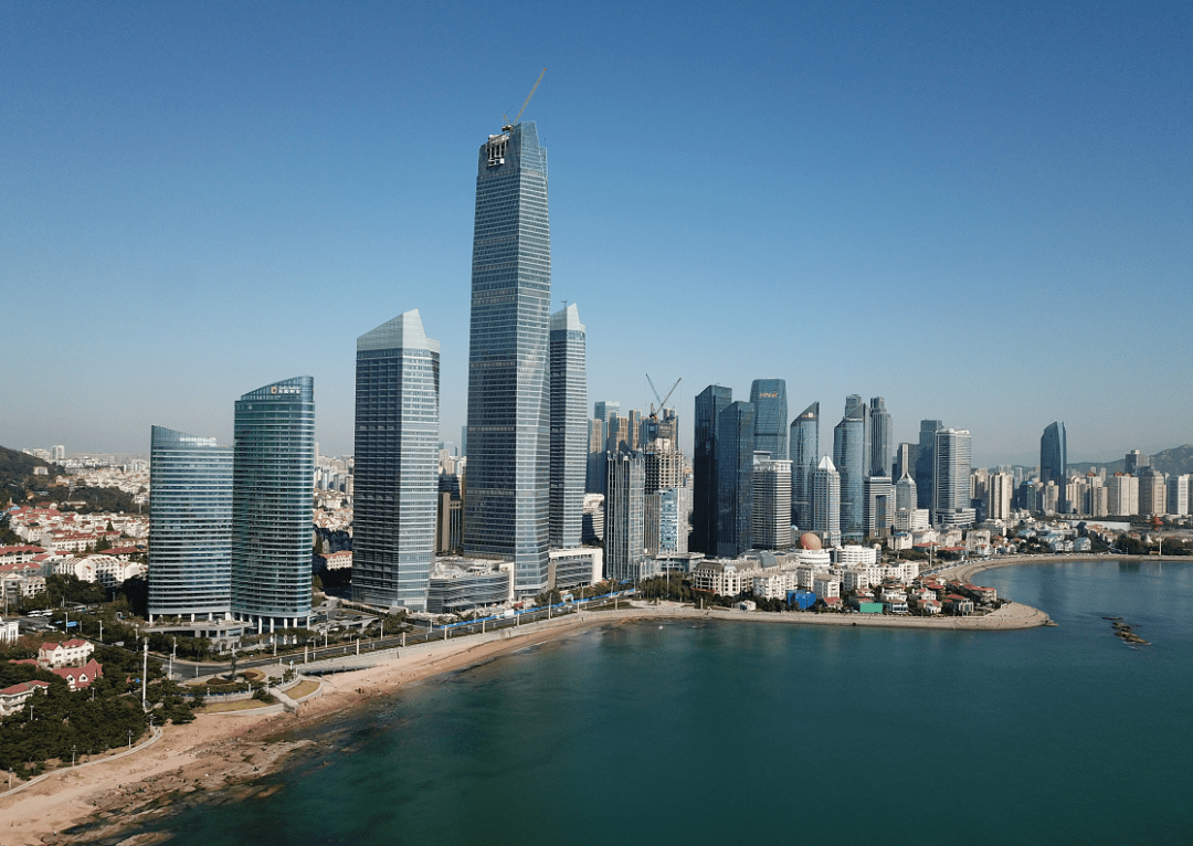 "青岛第一高楼"法拍,贝聿铭参与设计,已烂尾近6年_建筑_中心_财富