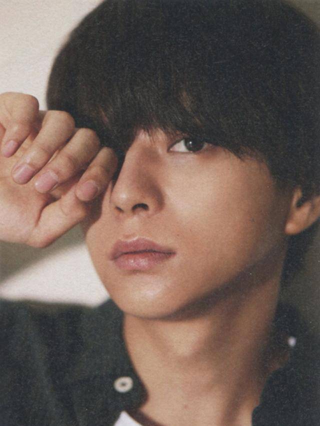 胜利还有比佐藤胜利头更小的男明星吗？