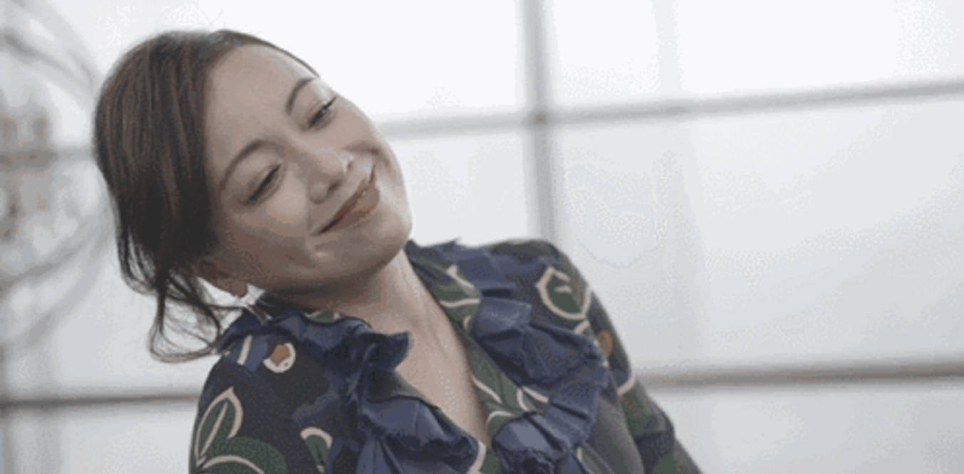 缺陷方脸、皮肤黑、有兔牙…缺陷多又如何?TVB女星一笑遮百丑!