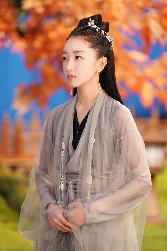 袁姗姗sex8 sexinsex|明星合成  杨紫 硬凹大美女人设的5位女星：杨紫与角色不适配，袁姗姗被女二抢戏_手机搜狐网