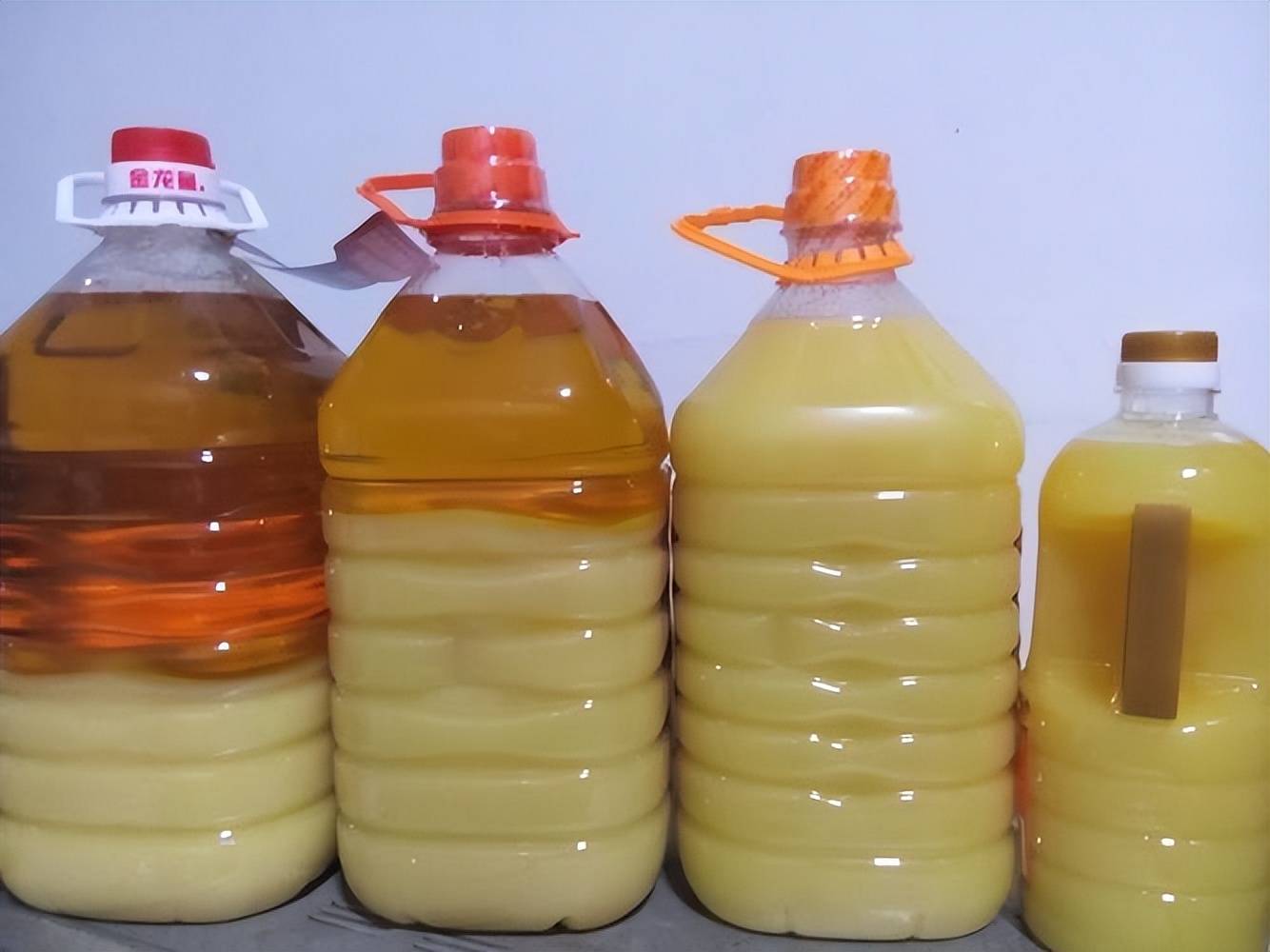 花生油为什么会有凝固和不凝固的油正常吗还是是假油的