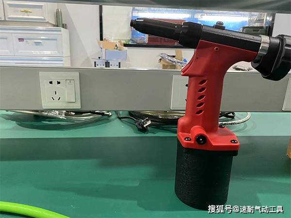 什么样的铆钉枪好用