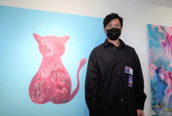 现场照曝光超甜蜜_交往_曾伟昌_台媒