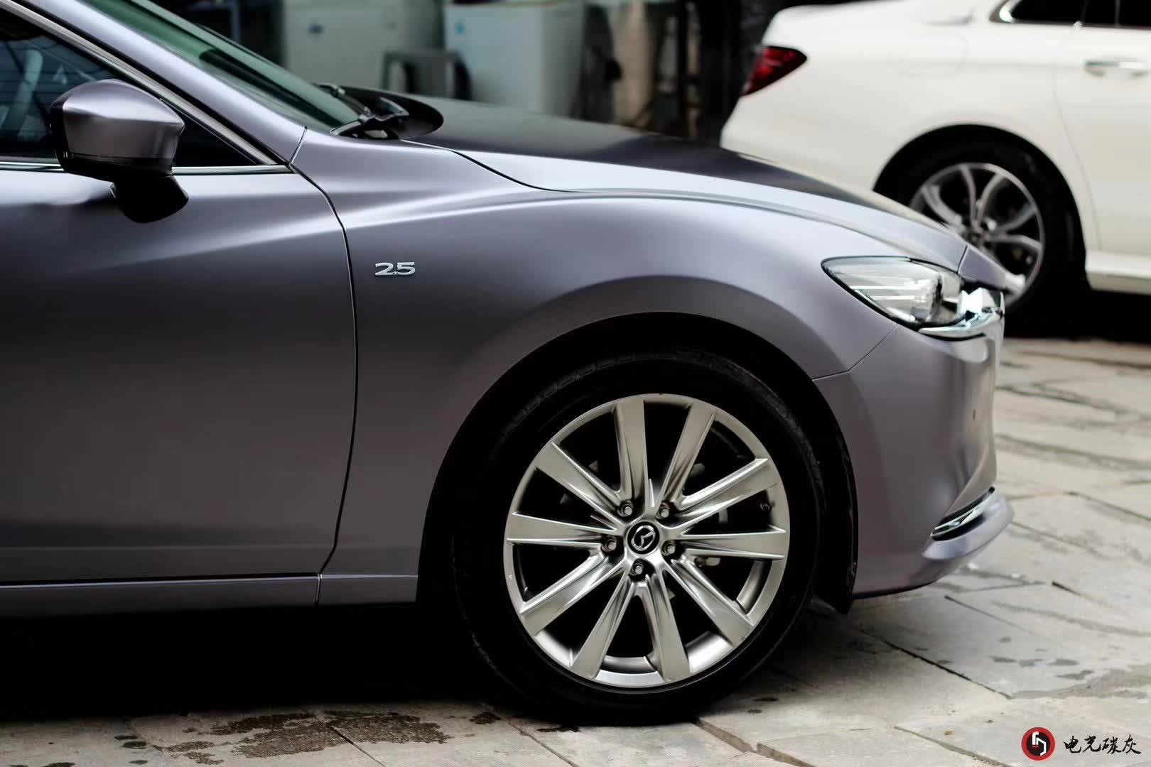 帅爆了没有马自达阿特兹skto电光金属碳灰改色膜