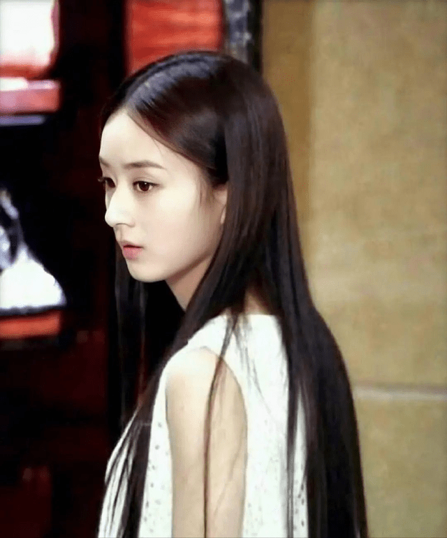 十年前的赵丽颖,才是清冷与甜美并存的"小白花"_黑长直_陆贞_女明星