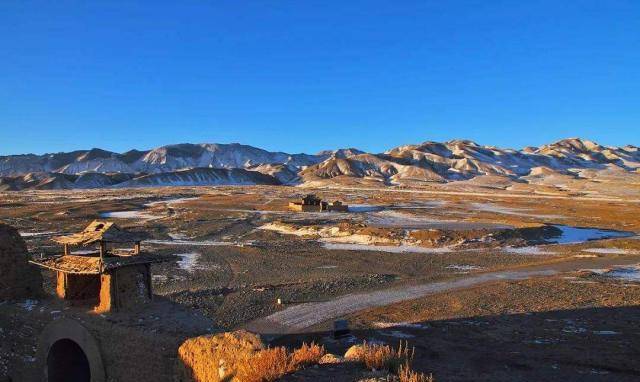 安西铁军孤军守城四十年龟兹满城尽白发