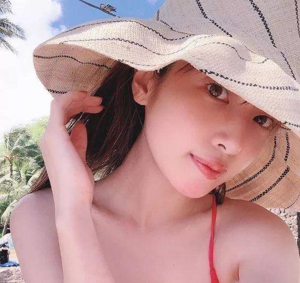 恭喜 28岁人气女神宣布昨日正式领证结婚 老公写足三页情信求婚 舟山 香港 日本