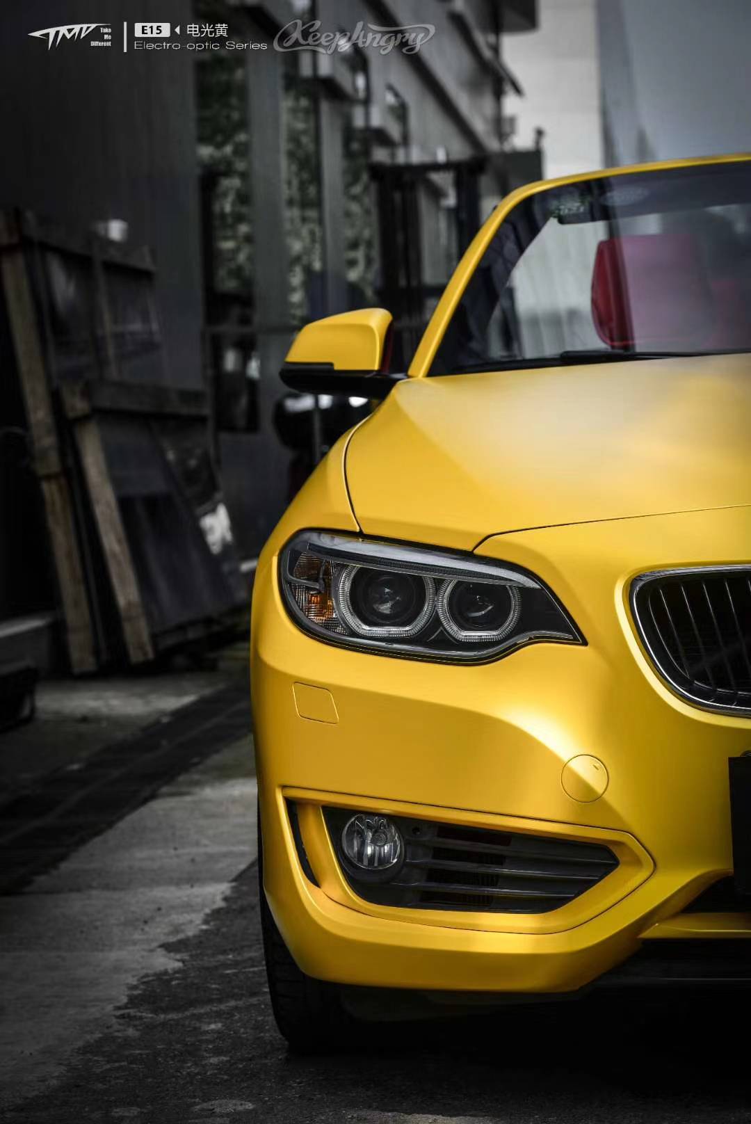 透着些许的小清新宝马2系电光黄改色膜tmd潮牌