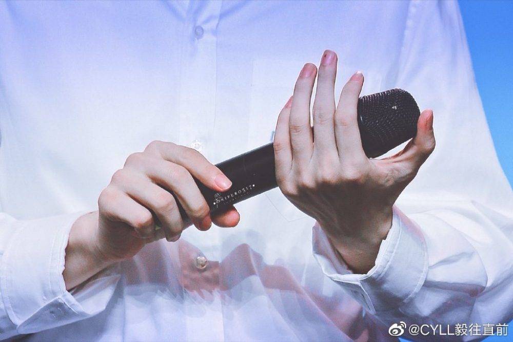 手部很精致的电视剧男演员 #10:刘海宽因为《陈情令》中饰演了蓝曦臣