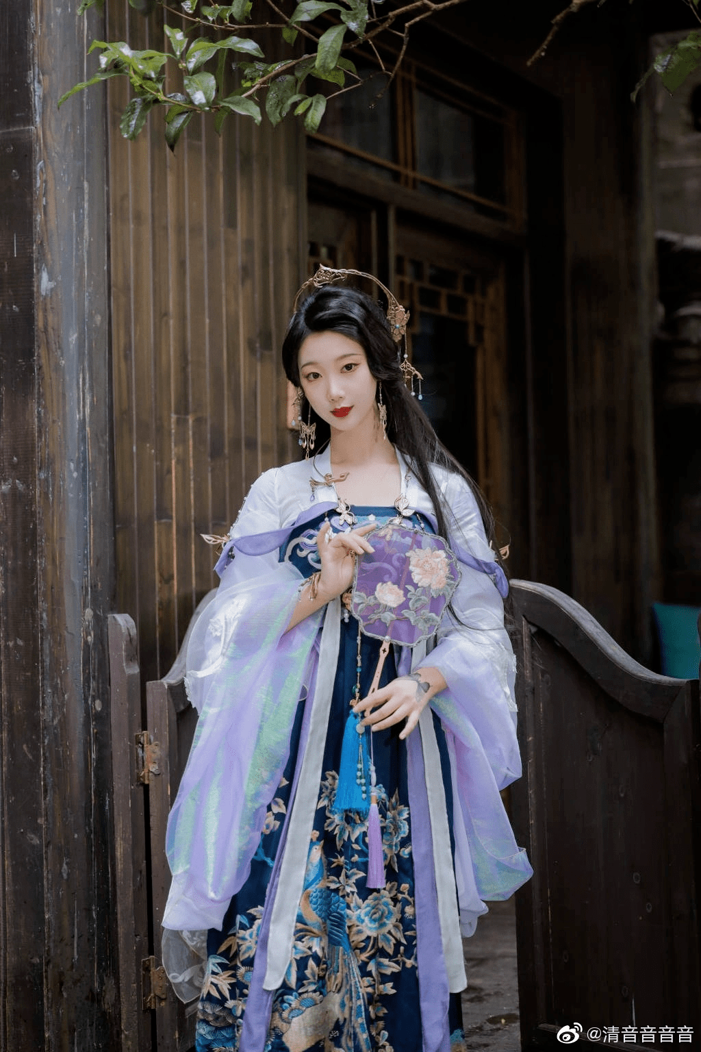 原创汉服美少女全麦小核桃也转型去拍戏了