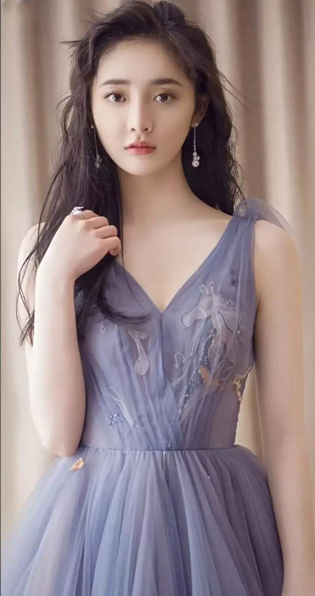 美女明星周洁琼高清写真美图貌美如花绝色佳人