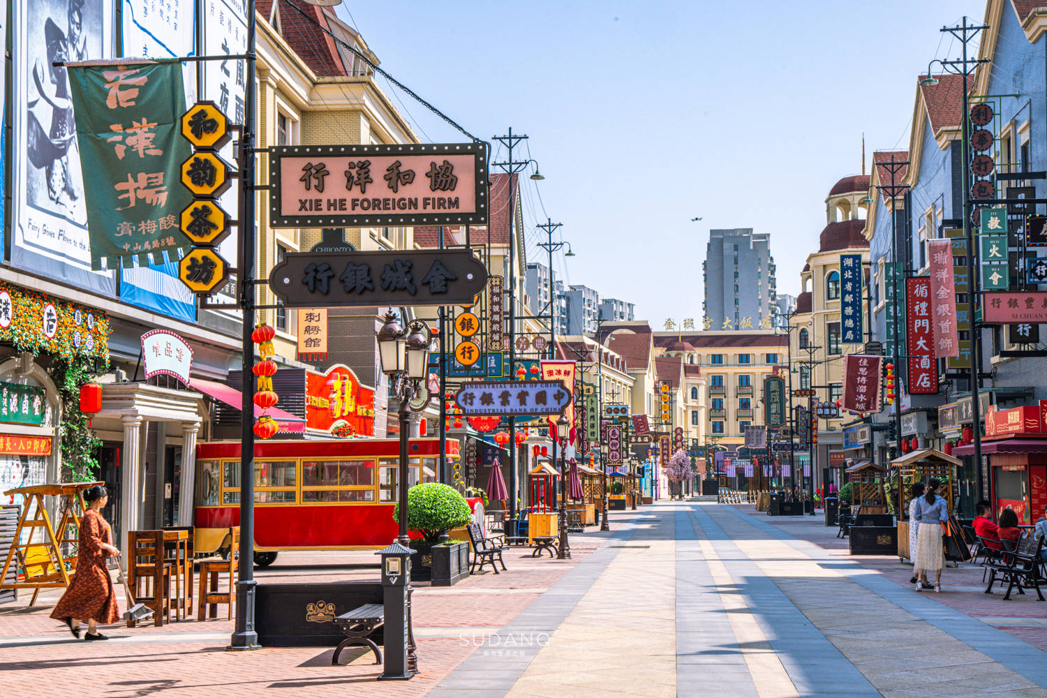 兴起与繁华景象,可能位于今天黄陂区的汉口镇戏码头是一个不错的去处