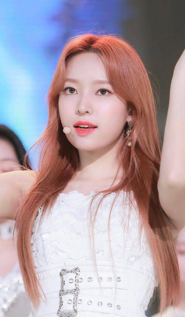 前april成员梁睿娜与dsp解约,未来她将以女演员的身