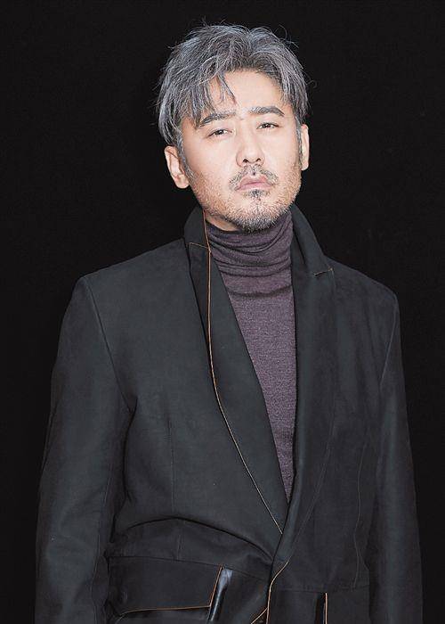 原创吴秀波近照曝光显苍老落魄搞婚内情栽在陈昱霖手上复出仍无望