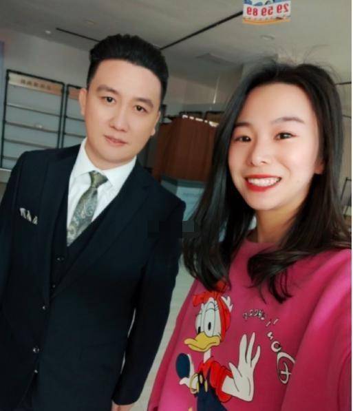 33岁杨树林近照曝光老婆胖丫入狱两年他笑容满面正常开工