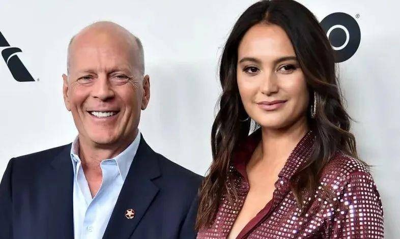 他的光头造型也深深地影响了后来"巨石"强森,范·迪塞尔等好莱坞明星.