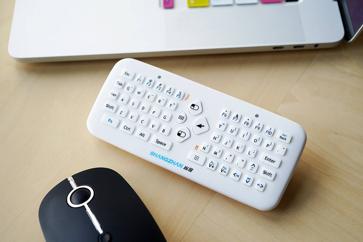 我给电视配了个鼠标从此智能电视也能玩体感游戏了