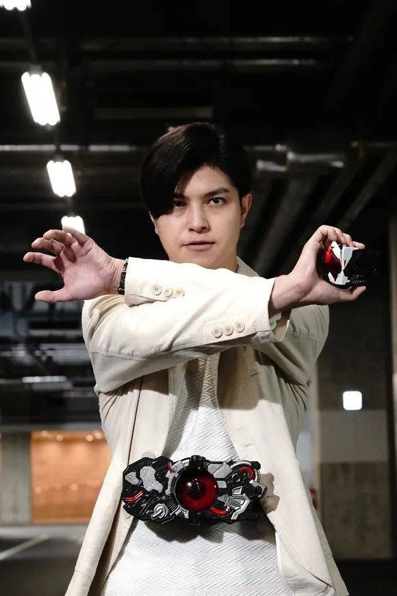 原创假面骑士genms智脑与1000危机的海报和新骑士皮套公开卡密圆梦了