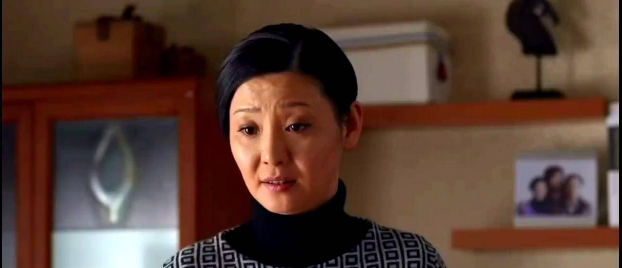 李雯雯慢慢的发现李思涛对她已经失去了以前的耐心,让李思涛帮忙挑选