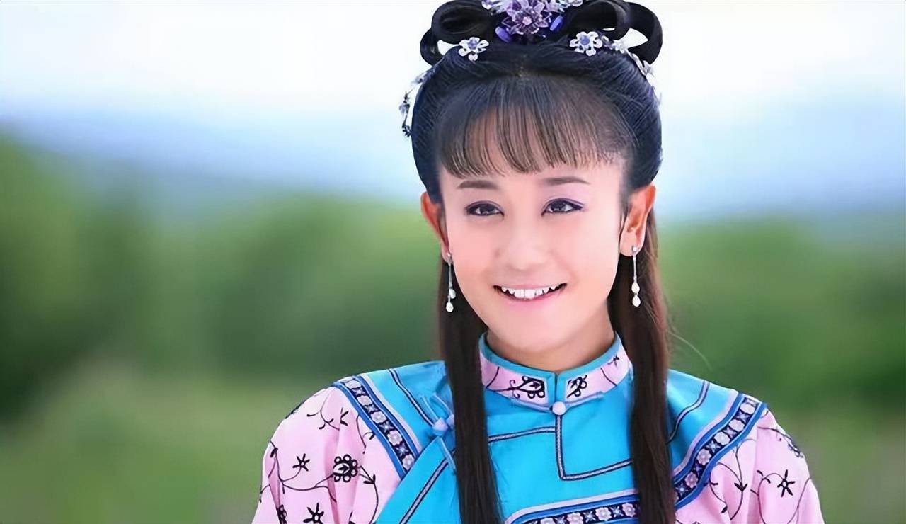 原创紫薇格格海陆晒近状变化太大遭吐槽网友只熟悉眼珠子