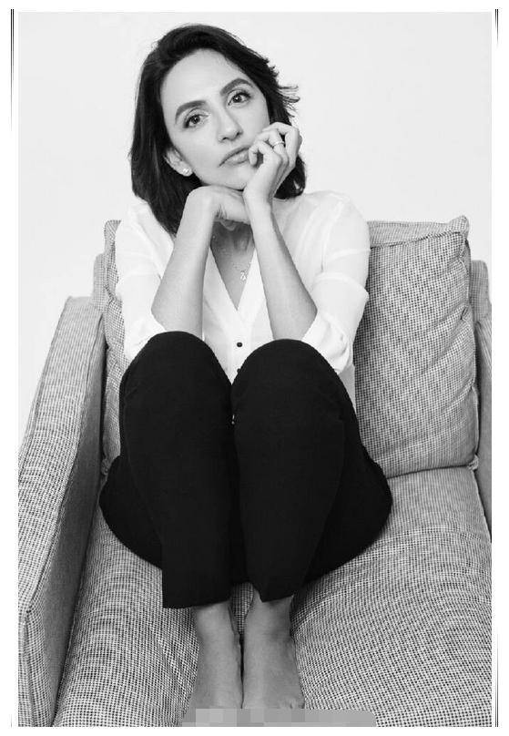 原创刘烨老婆安娜一改低调风气质高级一点不输女明星