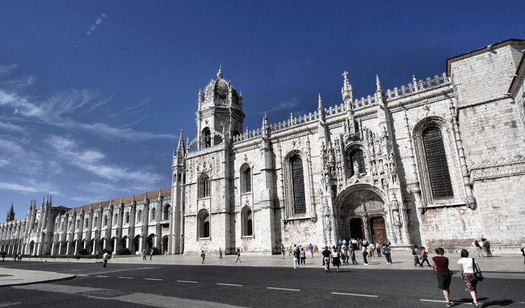 葡国古堡风采各异