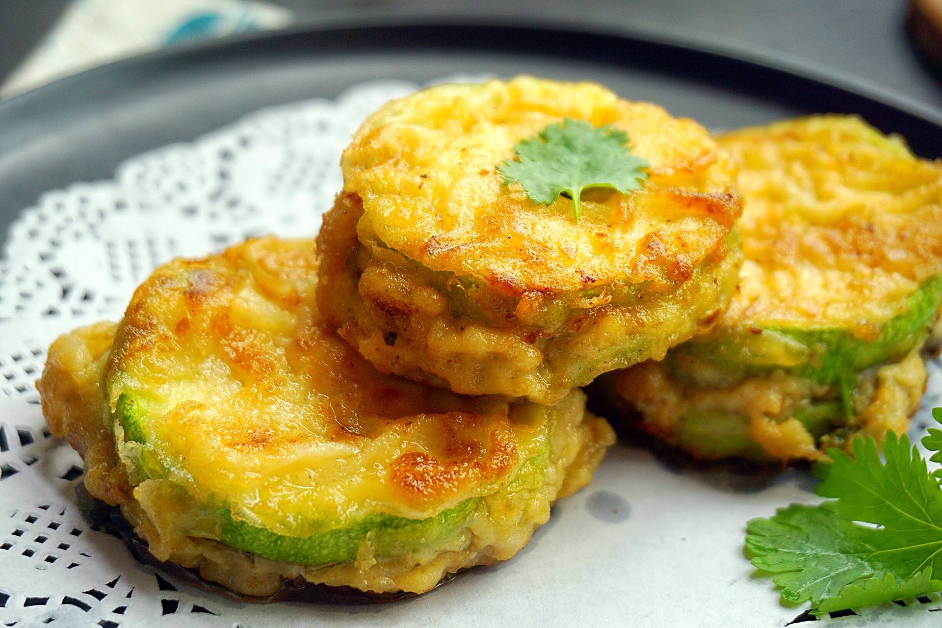 原创自从学会这个西葫芦的新吃法我家一周吃3次清香美味