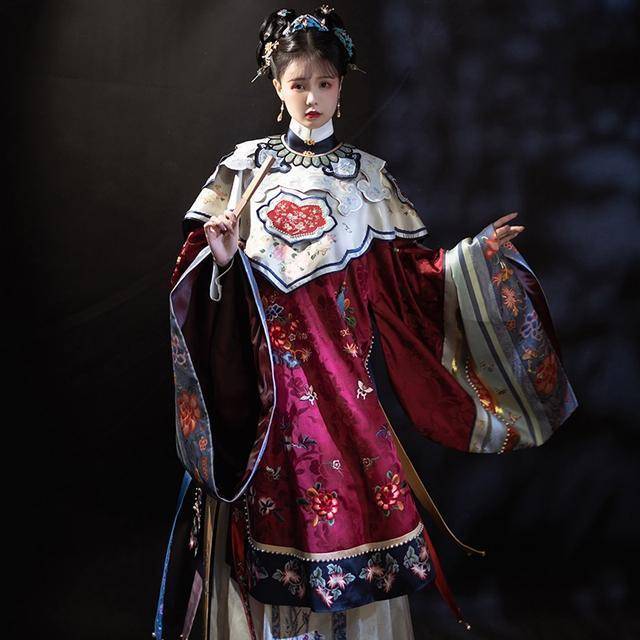 清汉女装,求求你不要"碰瓷"汉服了!_形制_衣服_清朝