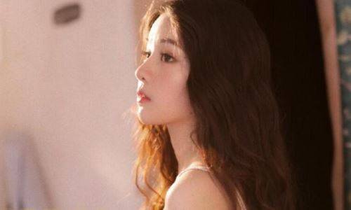 抖音网红小爪几个人资料怎么走红的直播忘开美颜是什么梗