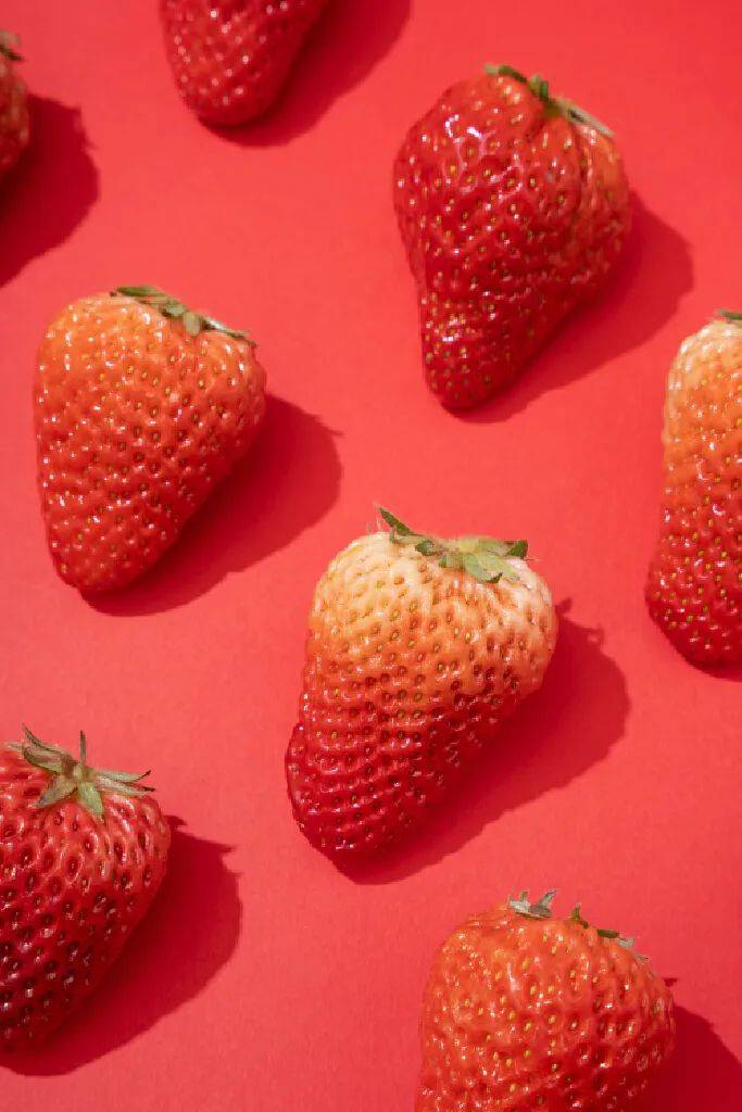 果中皇后草莓一口满足少女心