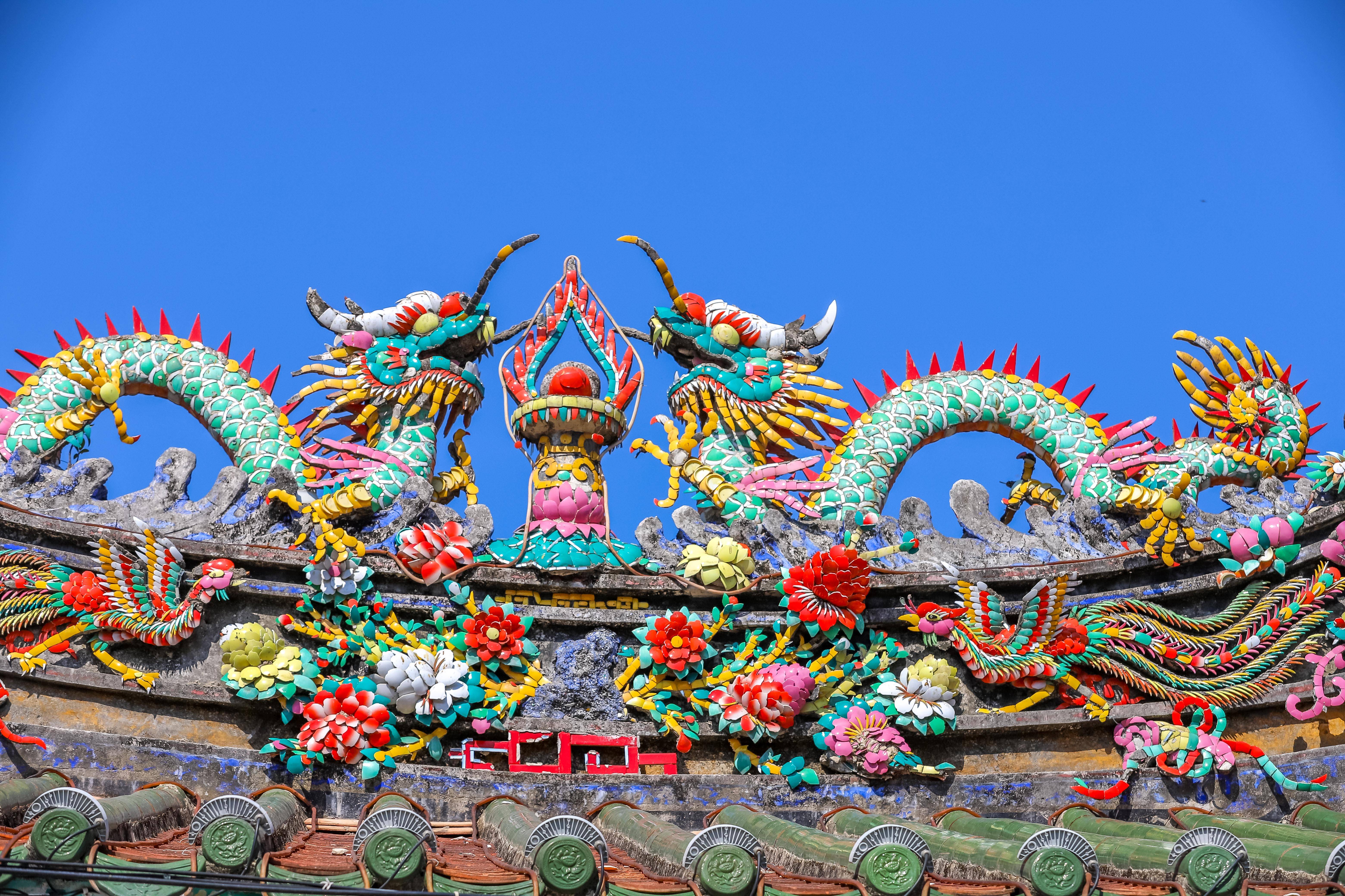 原创广东南澳岛旅游发现每座庙宇屋顶的嵌瓷太精美了