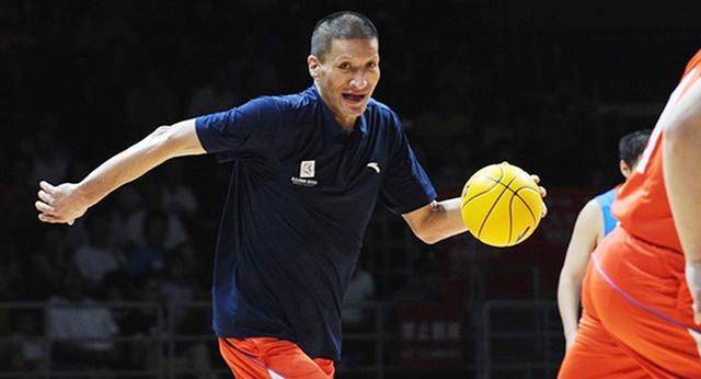 他与姚明王治郅齐名,娶大10岁二婚妻子,如今暴瘦惹人心疼_蒙克巴特尔