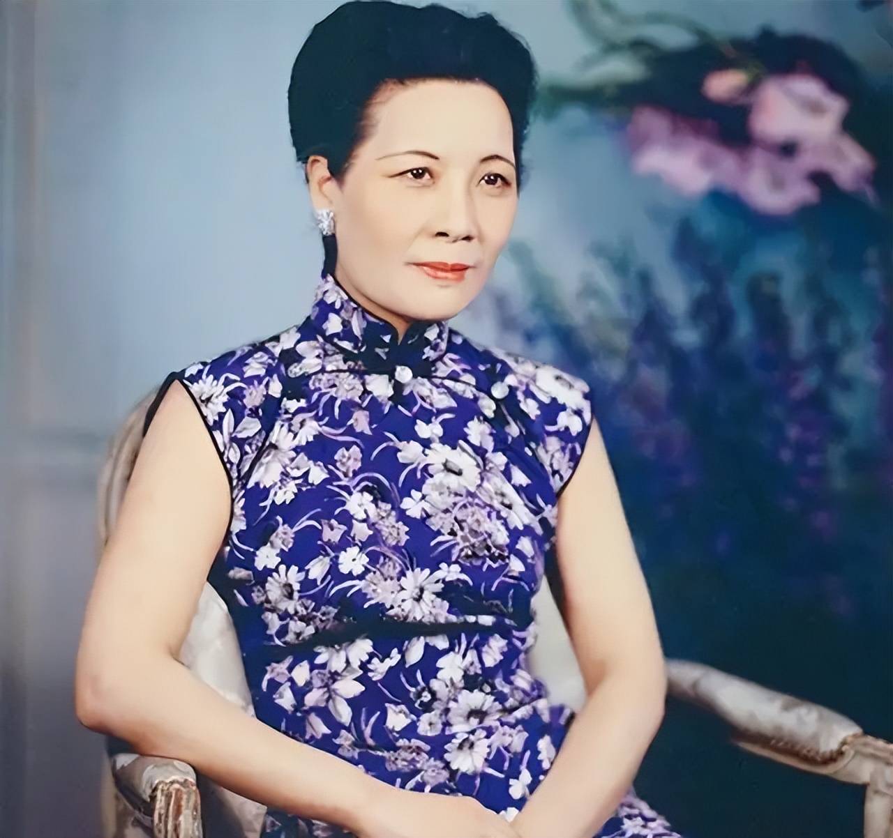 宋美龄,一生共有多达3000件旗袍!