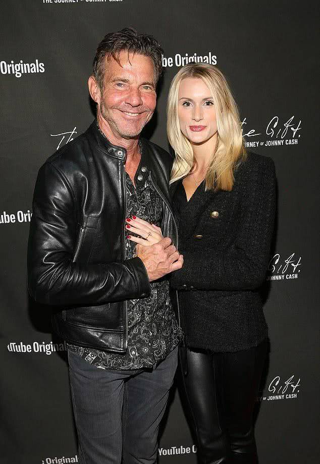 丹尼斯_瑞恩_laura