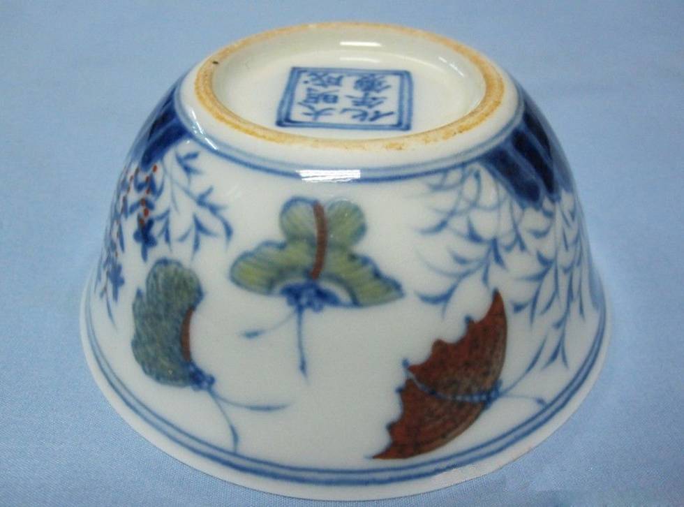 北京翰海2022拍卖老师浅谈明成化斗彩三秋杯存世量比鸡缸杯还少附图片